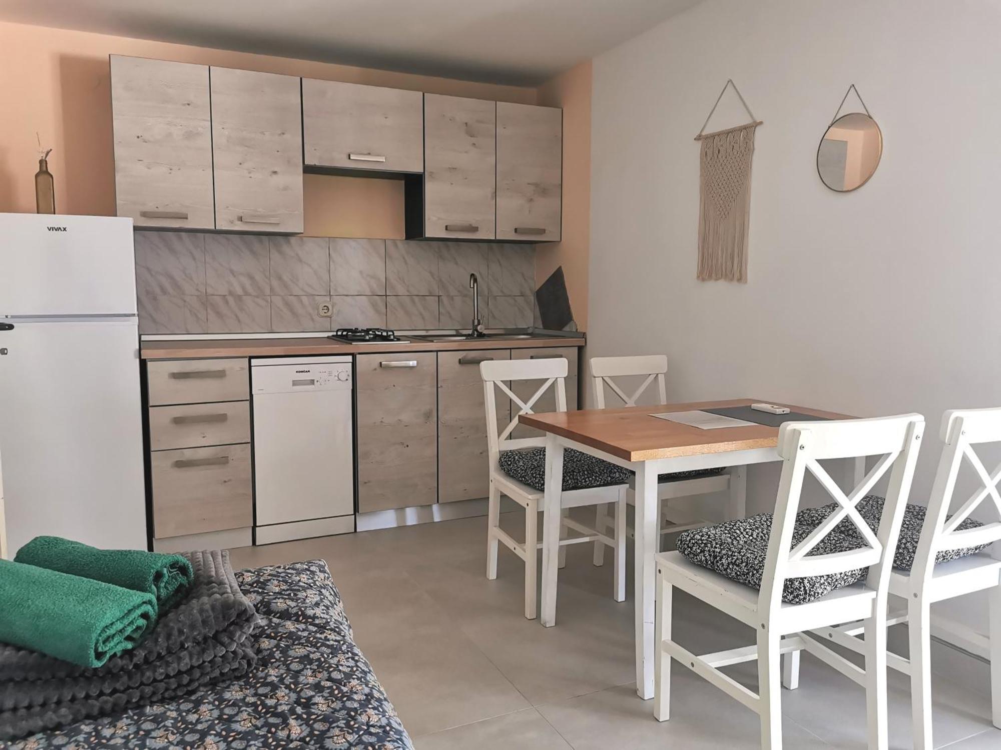 Apartments Silver Novalja Pokój zdjęcie